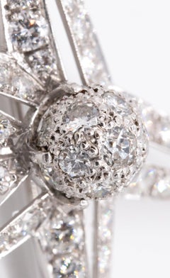 ART DECO 1930 Celestial Star Pendant Brooch In Platinum With 3.76 Ctw Diamonds