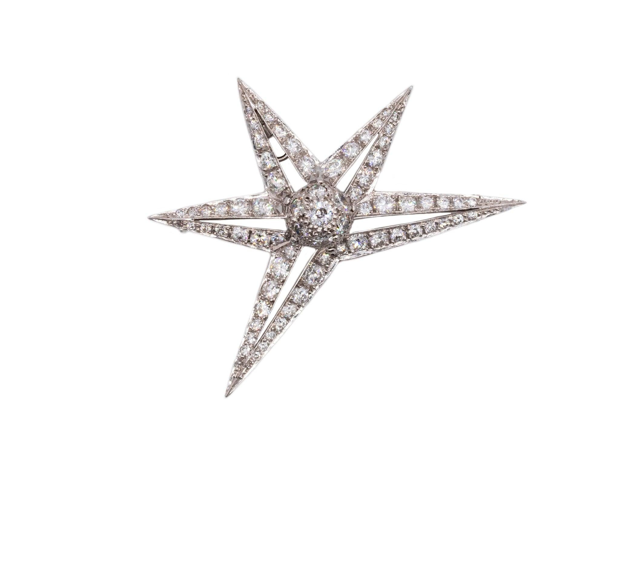 ART DECO 1930 Celestial Star Pendant Brooch In Platinum With 3.76 Ctw Diamonds For Sale 2