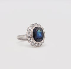 Art déco-Cocktailring aus 18 Karat Weißgold mit 5,06 Karat Diamanten und Saphiren, 1930