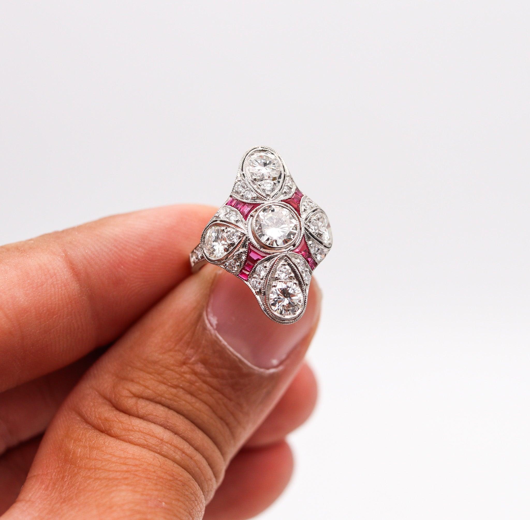ART DECO 1930 Cocktail Ring In Platinum With 2.82 Ctw Diamonds And Rubies 3