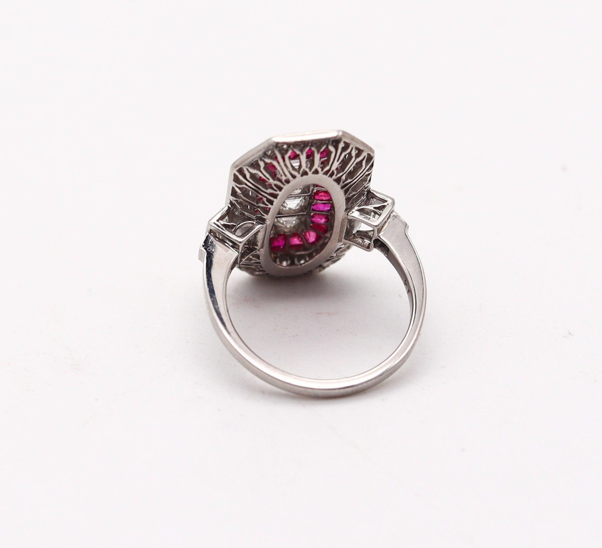 ART DECO 1930 Cocktail Ring In Platinum With 3.07 Ctw In Diamonds And Rubies For Sale 1