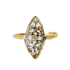 Art Deco 1930 Diamond 18K Gold and Platinum Ring
