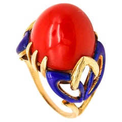 Vintage Art Deco 1930 Enamelled Cocktail Ring 18Kt Yellow Gold with Red Ox Blood Coral