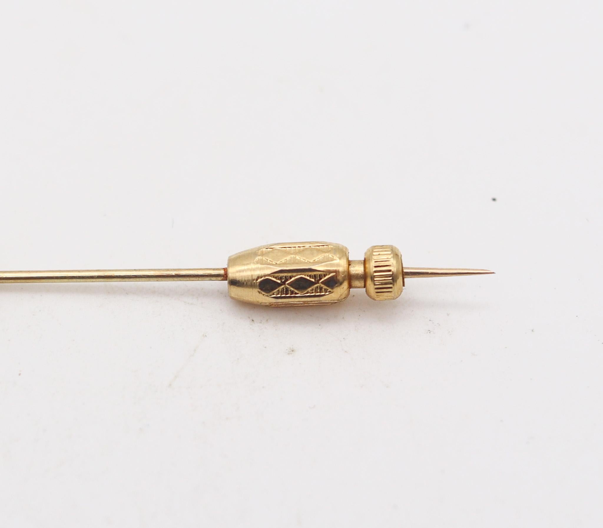 Cabochon Art Deco 1930 Essex Glass Stick Pin Of A Clarinet Musician In 14Kt Yellow Gold