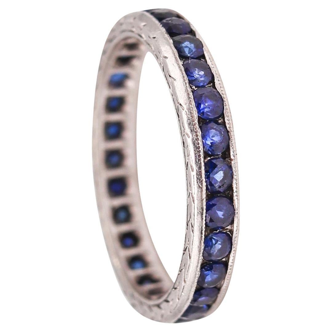 Art Deco 1930 Eternity Band Ring In Platinum With 1.55 Ctw In Round Cut Sapphire For Sale