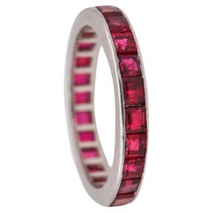 Art Deco 1930 Eternity Band Ring In Platinum With 2.41 Cts In Vivid Red Rubies
