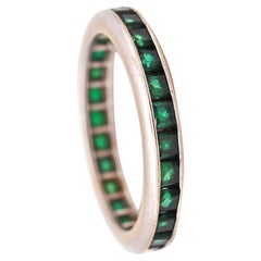 ART DECO 1930 Eternity Ring Band In 14Kt White Gold With Vivid Green Emeralds
