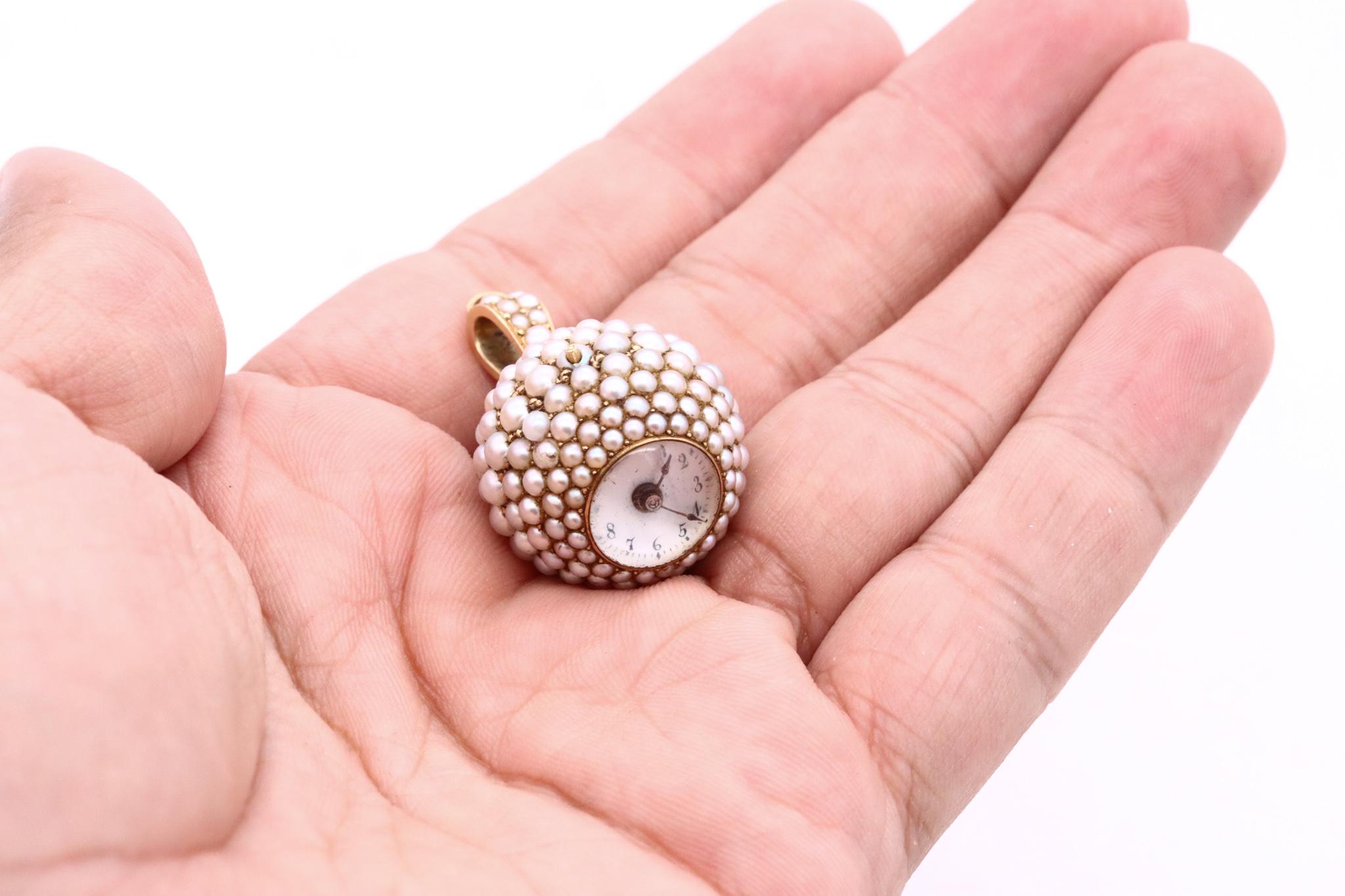 Round Cut Art Deco 1930 European Spherical Watch Pendant In 18Kt Gold With Gradated Pearls