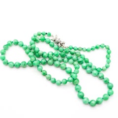 ART DECO 1930 Graduated Jadeite Jade Necklace In 14Kt Gold With Diamonds