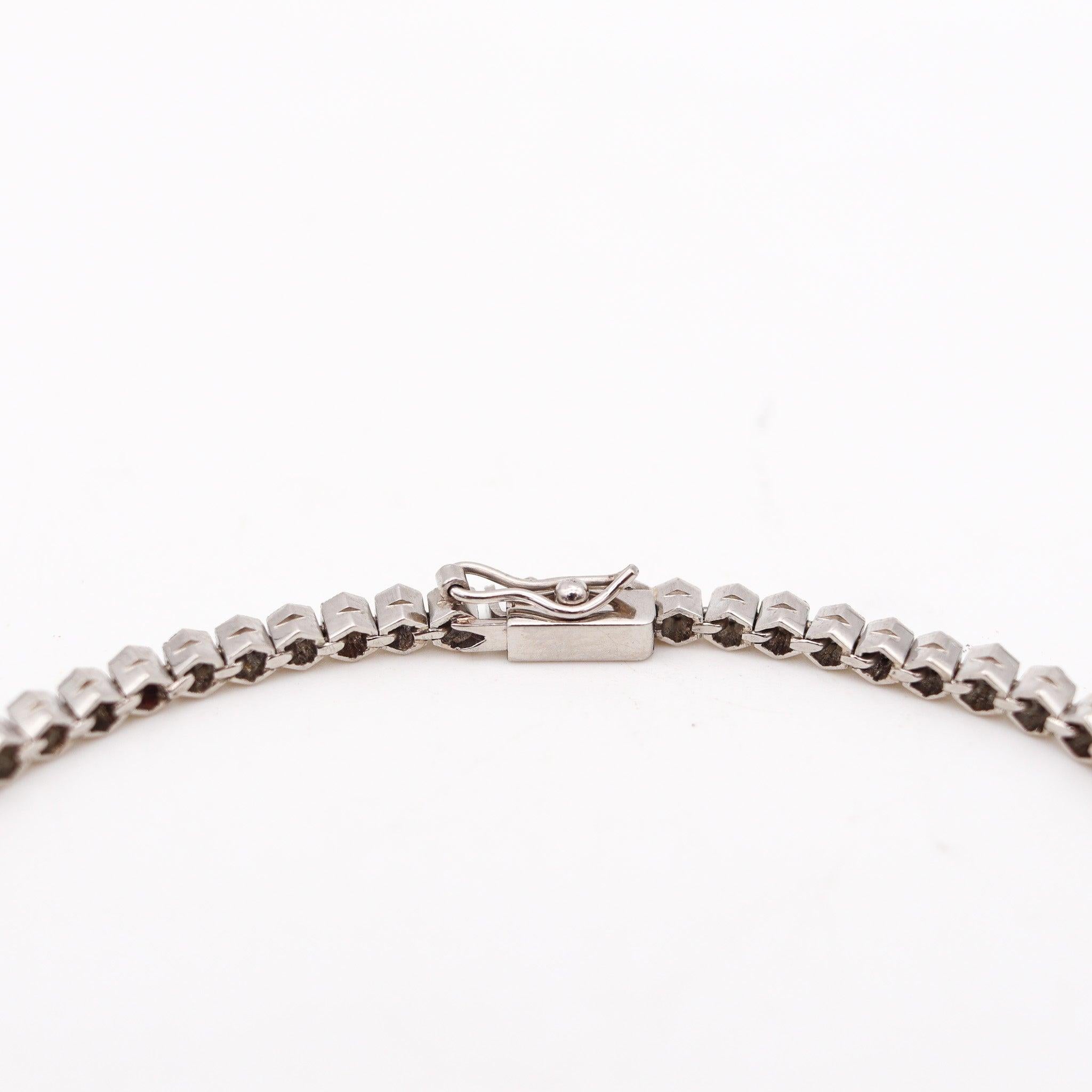 ART DECO 1930 Graduated Riviera Bracelet In Platinum With 5.40 Ctw In Diamonds In Excellent Condition For Sale In Miami, FL
