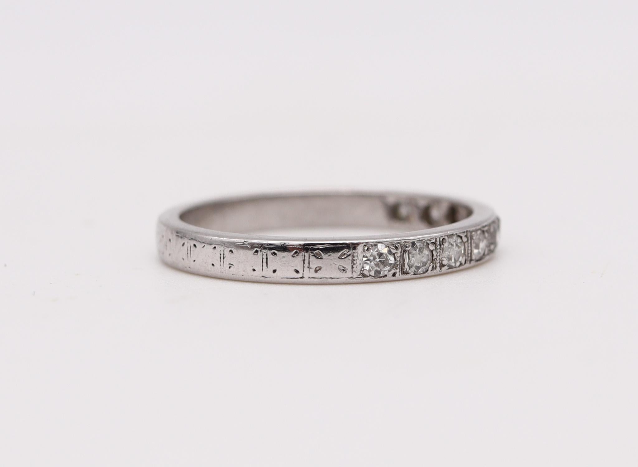 Women's or Men's Art Deco 1930 Half Eternity Ring in Platinum with 10 Round Diamonds