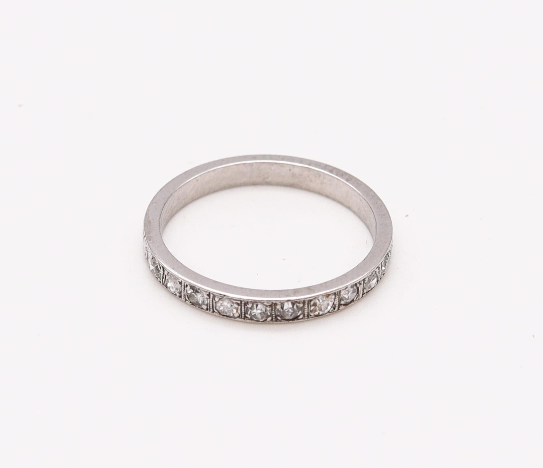 Art Deco 1930 Half Eternity Ring in Platinum with 10 Round Diamonds 1