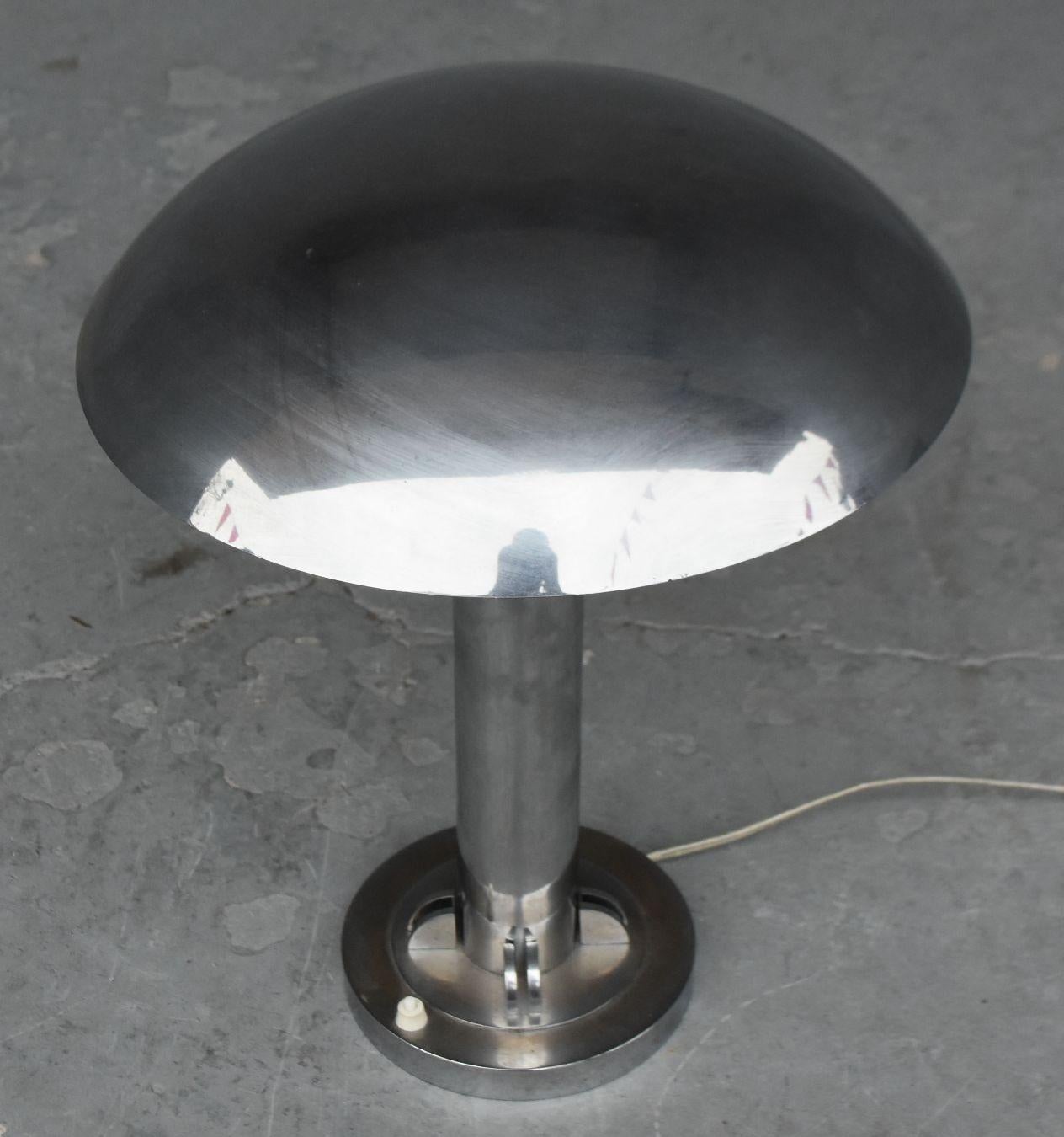 art deco lamp