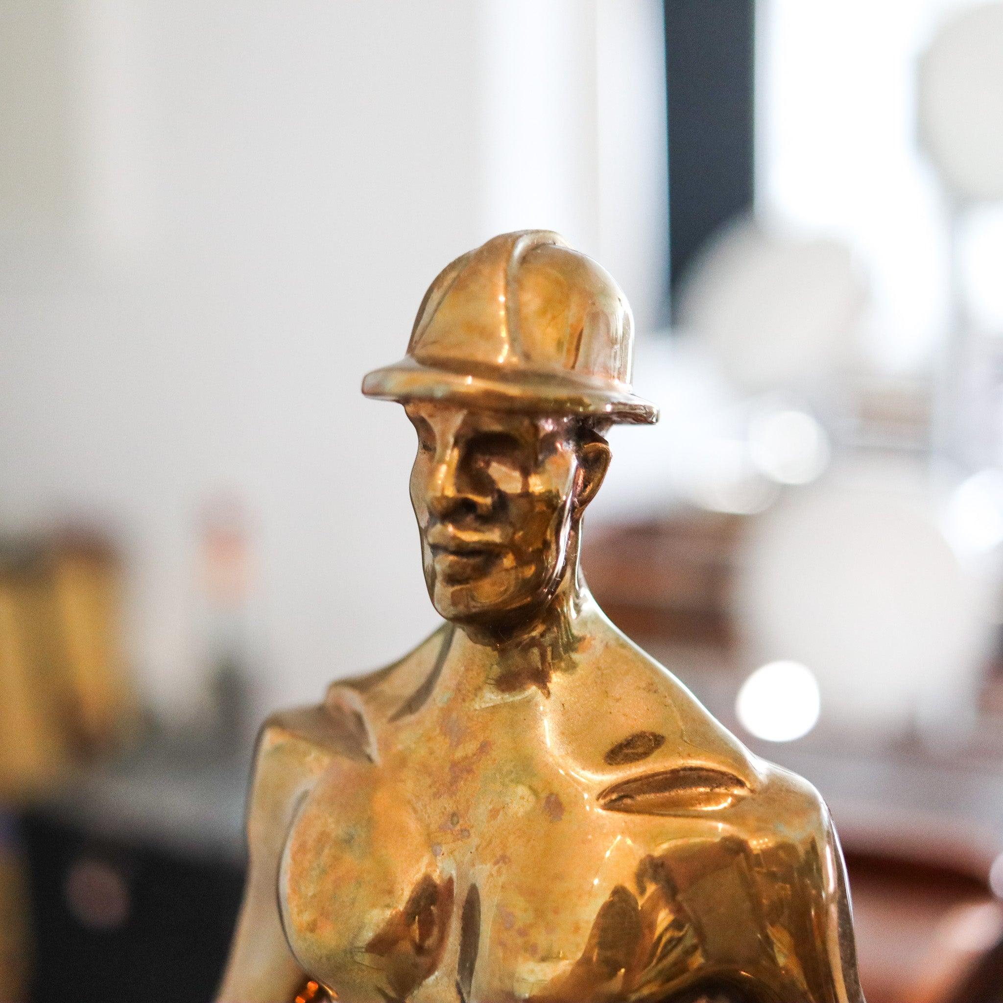 ART-DECO 1930 NYC Allegorical Sculpture of Industry In Gilt Bronze & Black For Sale 2