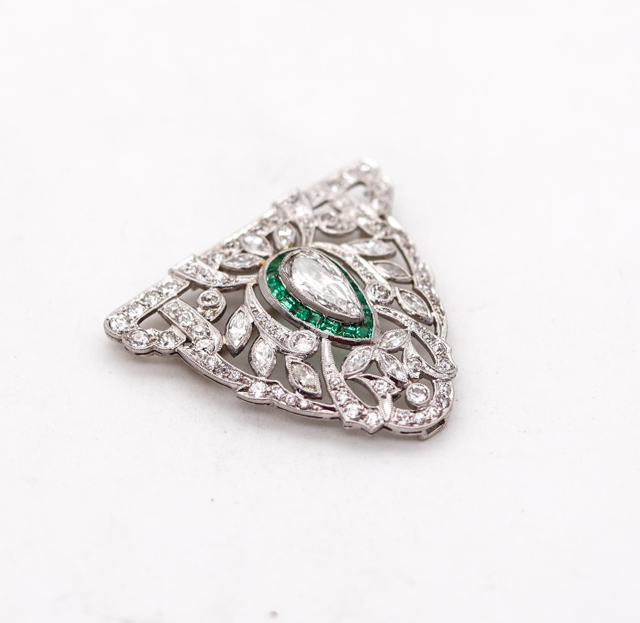 An art deco convertible pendant brooch.

Beautiful piece, created during the American Art Deco period, back in the 1930. This convertible pendant-brooch, was carefully crafted with geometric patterns in solid .900/.999 platinum. The back of this