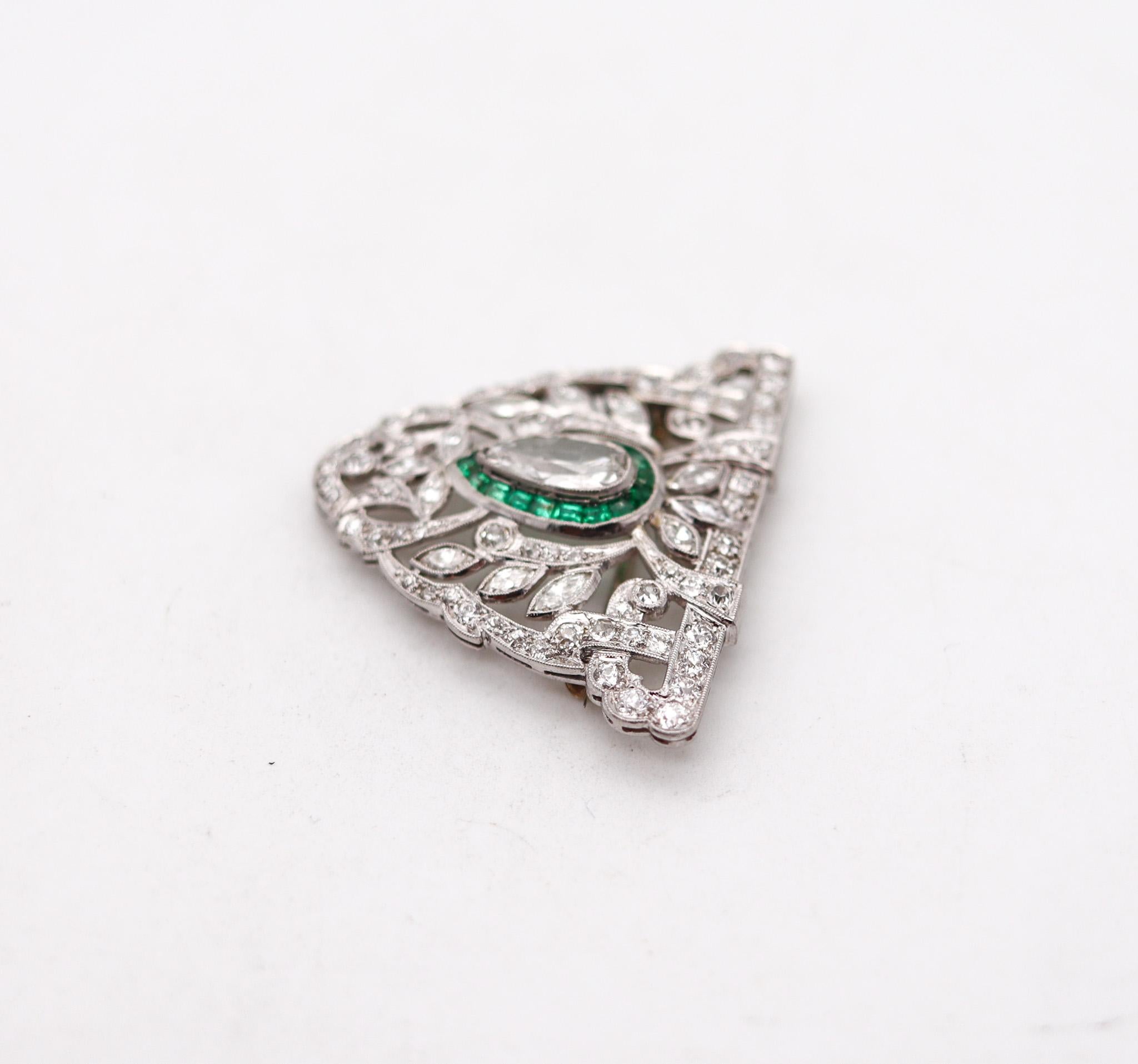 Brilliant Cut Art Deco 1930 Pendant Brooch In Platinum With 5.01 Ctw In Diamonds And Emeralds For Sale