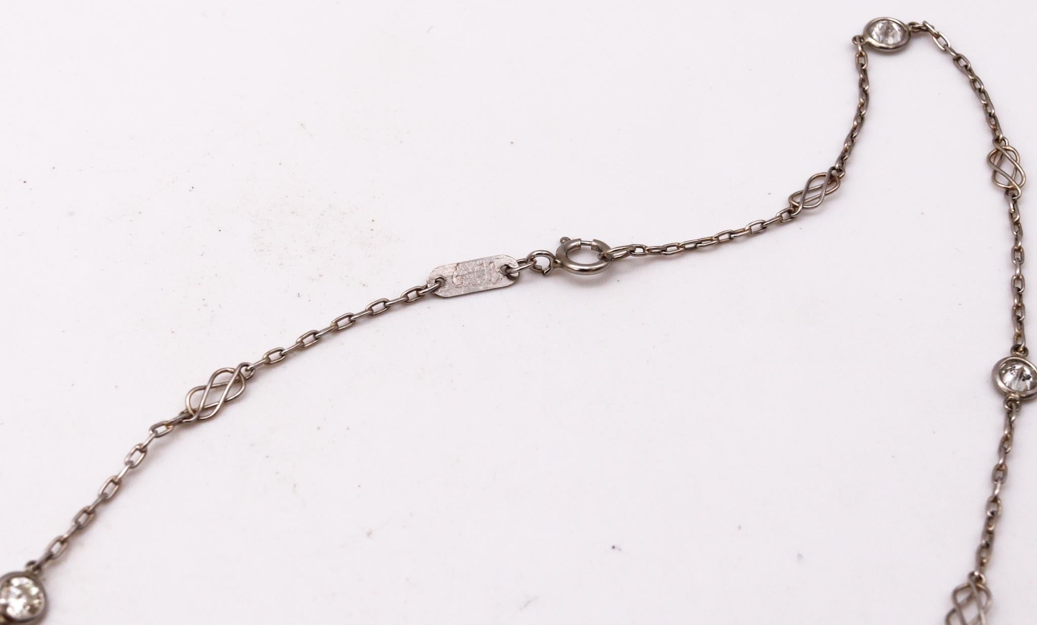 Women's Art Deco 1930 Platinum Long Stations Chain Necklace With 1.82 Cts Round Diamonds For Sale