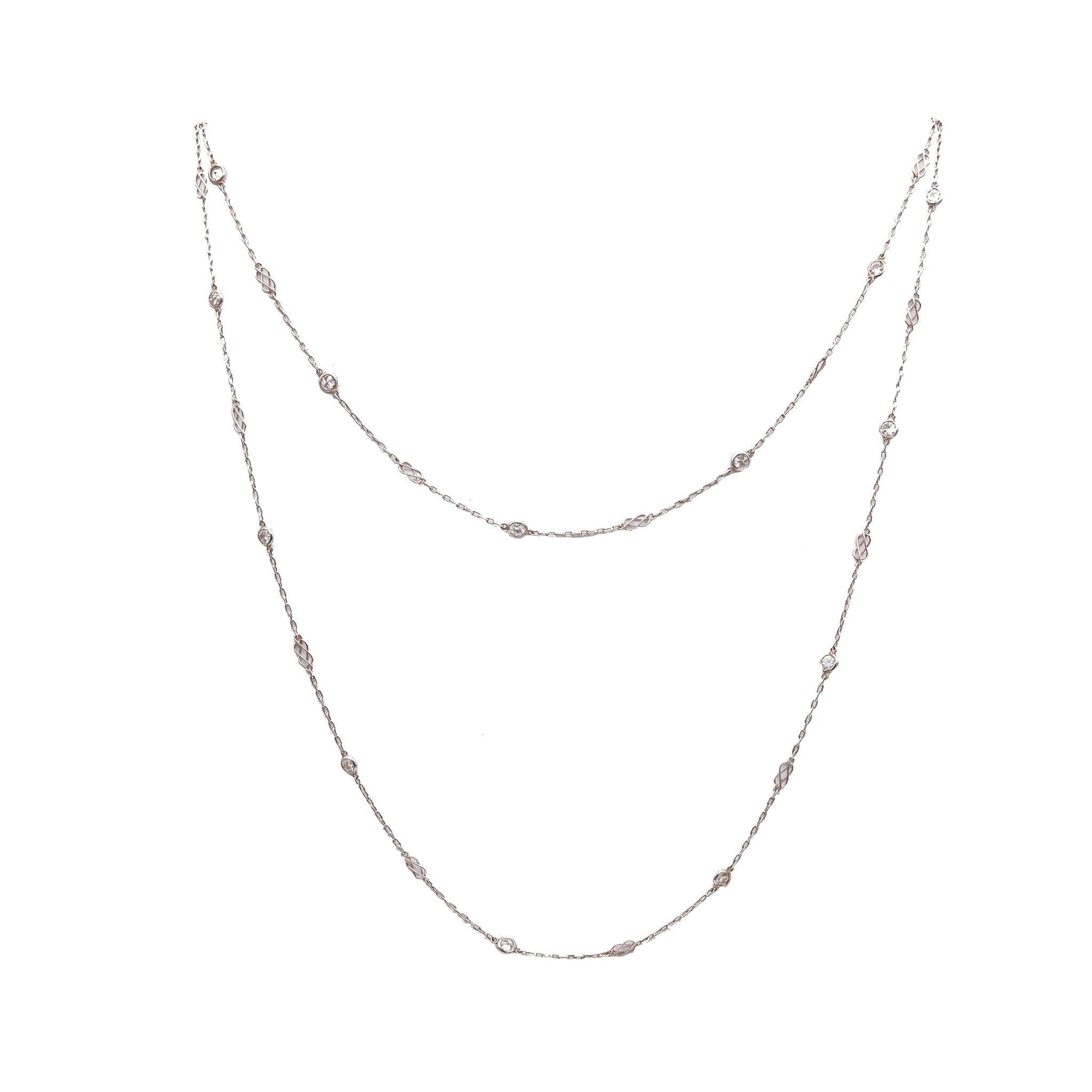ART DECO 1930 Platin Stationen Halskette Sautoir mit 1,82 Karat in runden Diamanten im Zustand „Hervorragend“ im Angebot in Miami, FL