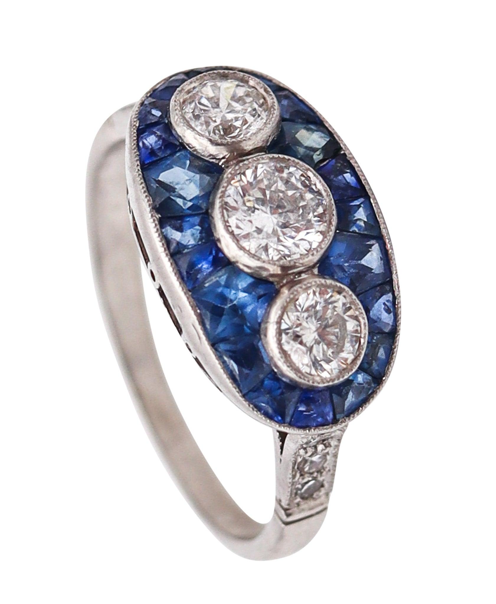 Bague Art déco 1930 en platine avec 2,37 carats de diamants et saphirs
