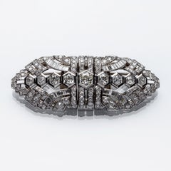 Art Deco 1930´s Detachable double clip brooch in platinum and 14ct diamonds