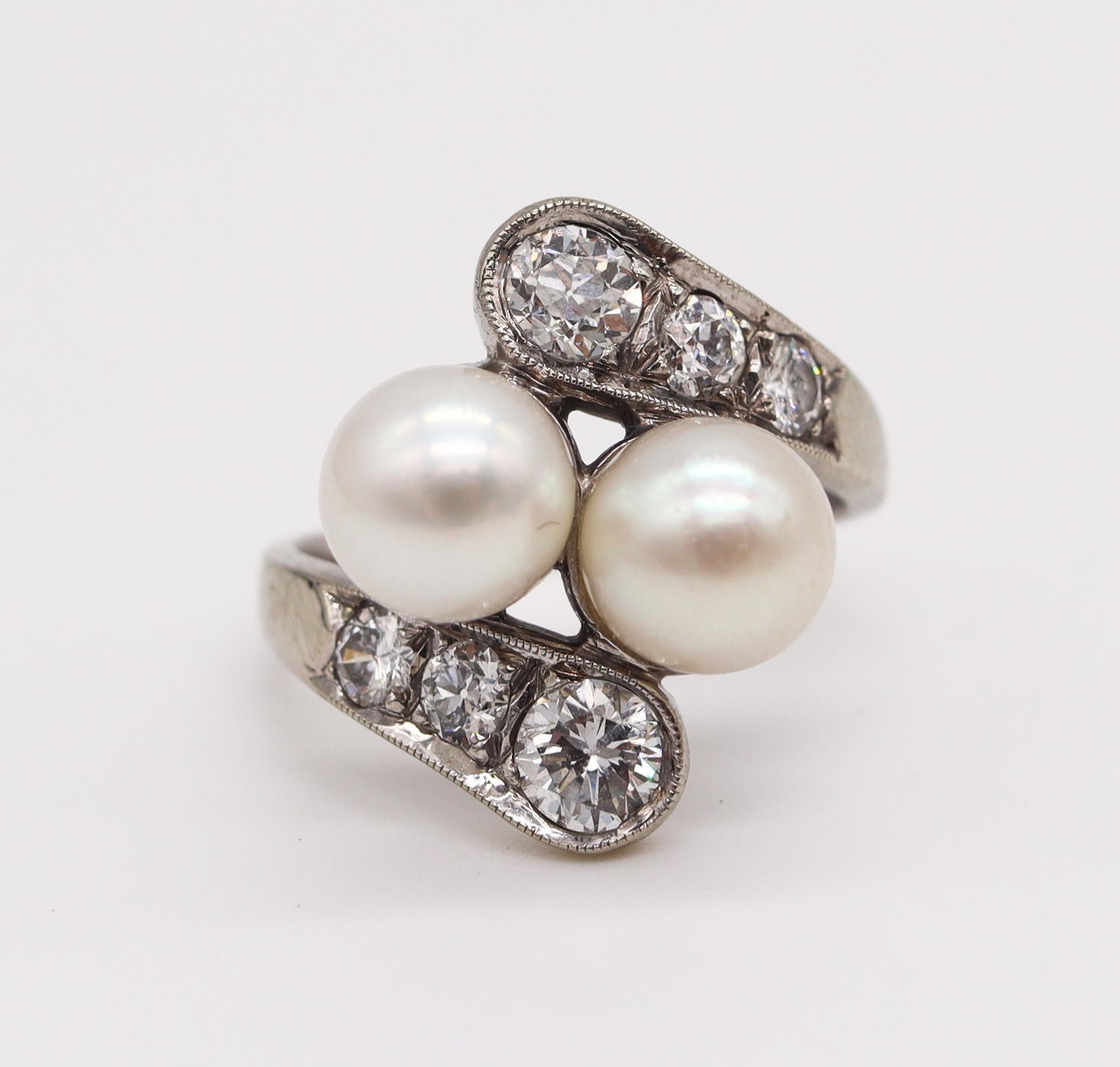 Brilliant Cut Art Deco 1930 Toi Et Moi Pearls Cocktail Ring 14Kt Gold With 1.08 Cts In Diamond