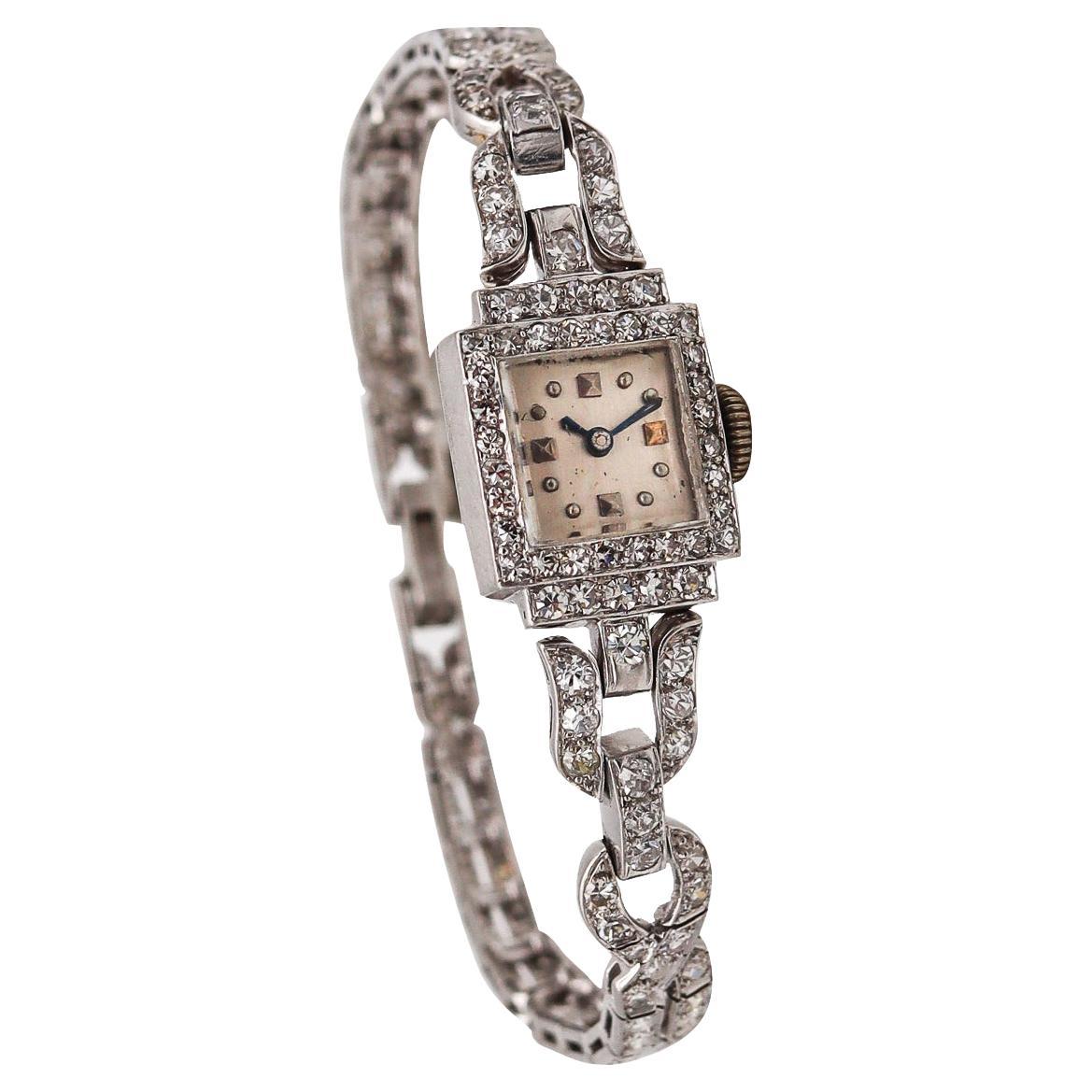 Montre-bracelet Art déco 1930 en platine .900 avec diamants ronds de 4,98 carats en vente