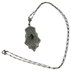 Art Deco 1930s 10K White Gold Filigree Green Crystal Pendant Necklace
