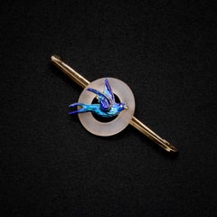 Art Deco 1930s 15K Yellow Gold Frosted Rock Crystal and Blue Enamel Bird Brooch