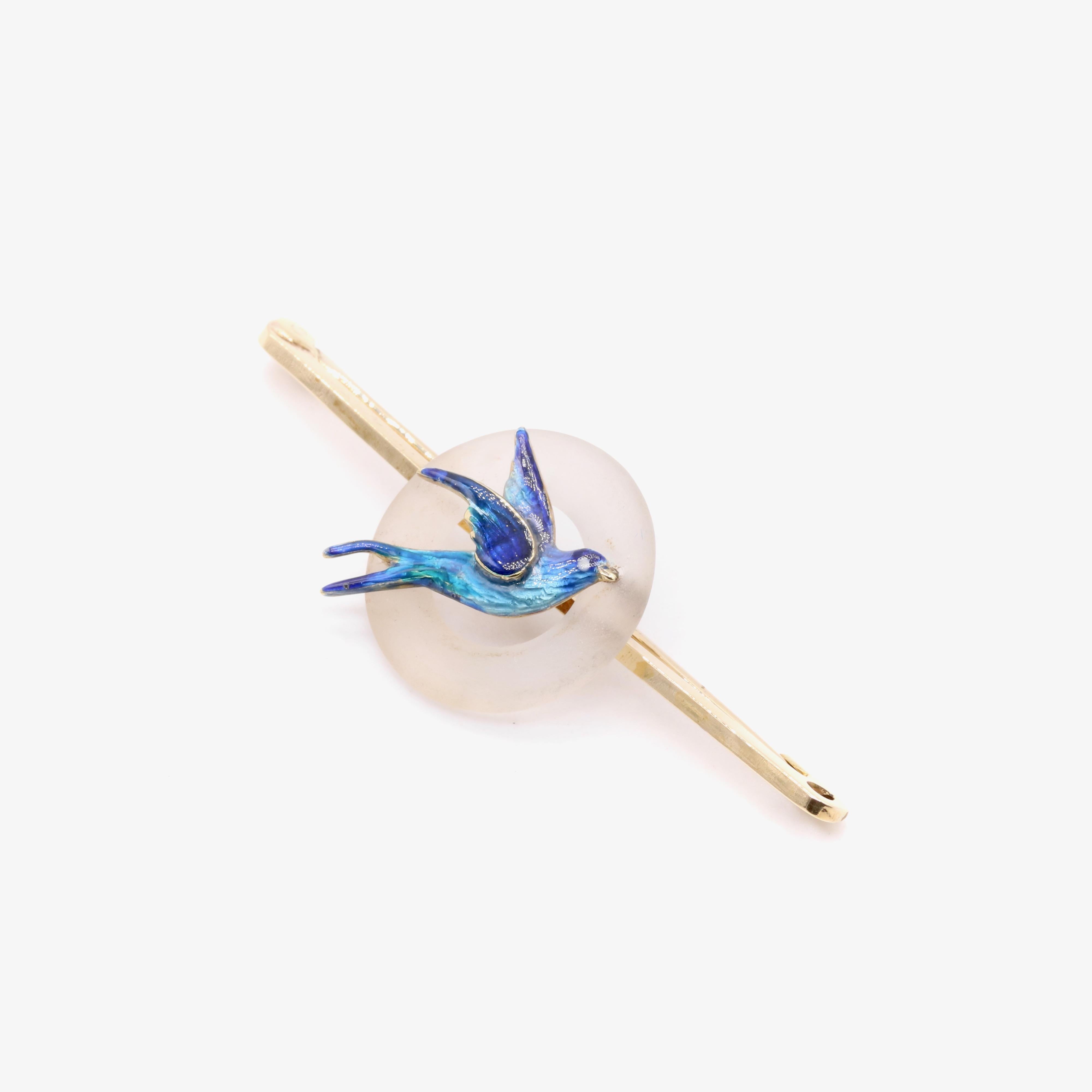 Women's or Men's Art Deco 1930s 15K Yellow Gold Frosted Rock Crystal and Blue Enamel Bird Brooch For Sale
