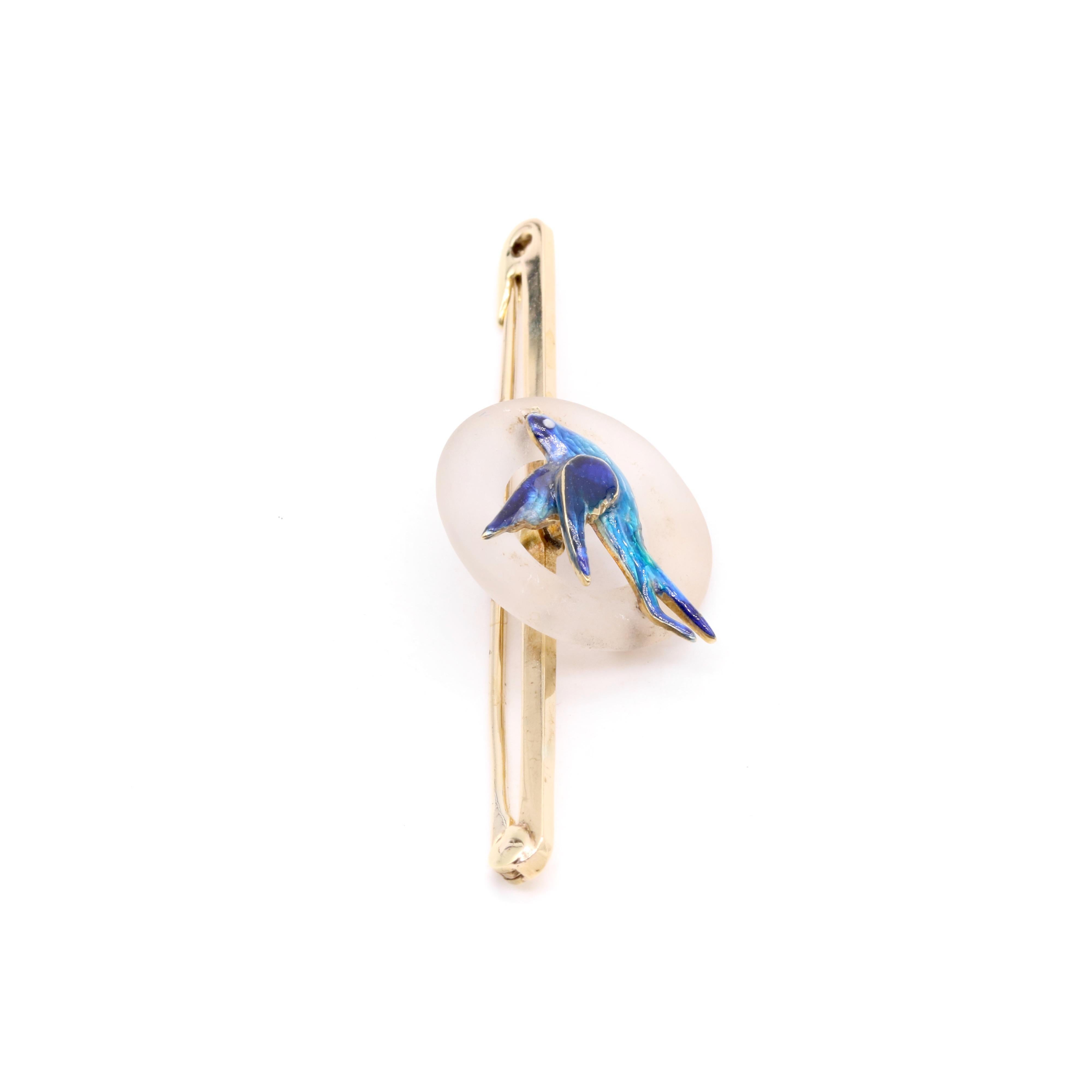 Art Deco 1930s 15K Yellow Gold Frosted Rock Crystal and Blue Enamel Bird Brooch For Sale 1