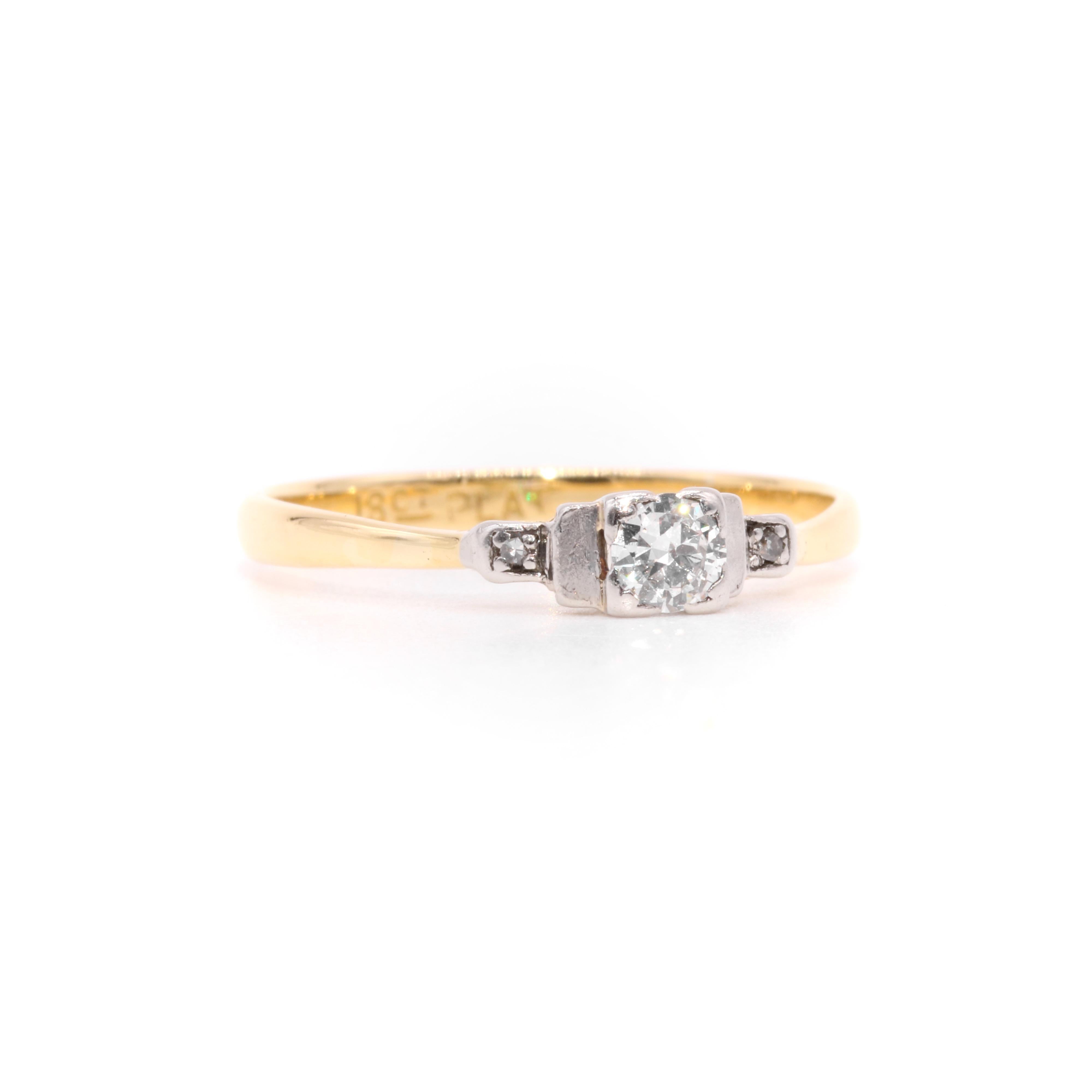 Bague trilogie Art déco des années 1930 en or jaune 18 carats et platine avec diamants de 0,18 carat Bon état - En vente à Staines-Upon-Thames, GB