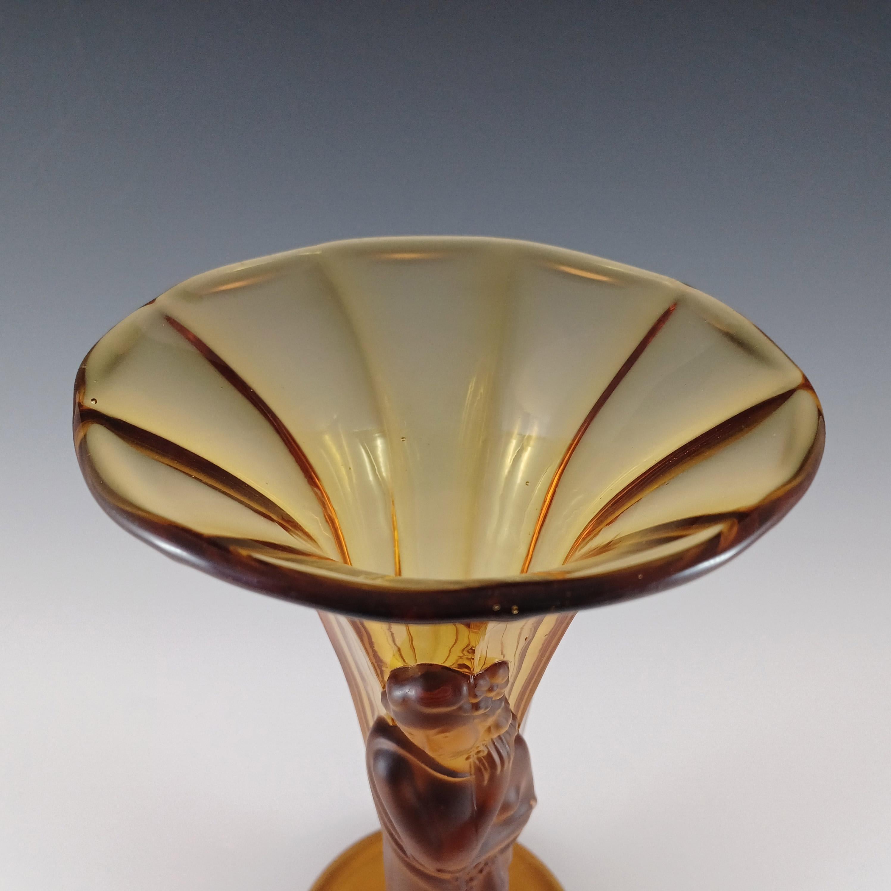 Vetro Vaso da donna orientale in vetro smerigliato ambrato Art Déco anni '30 in vendita