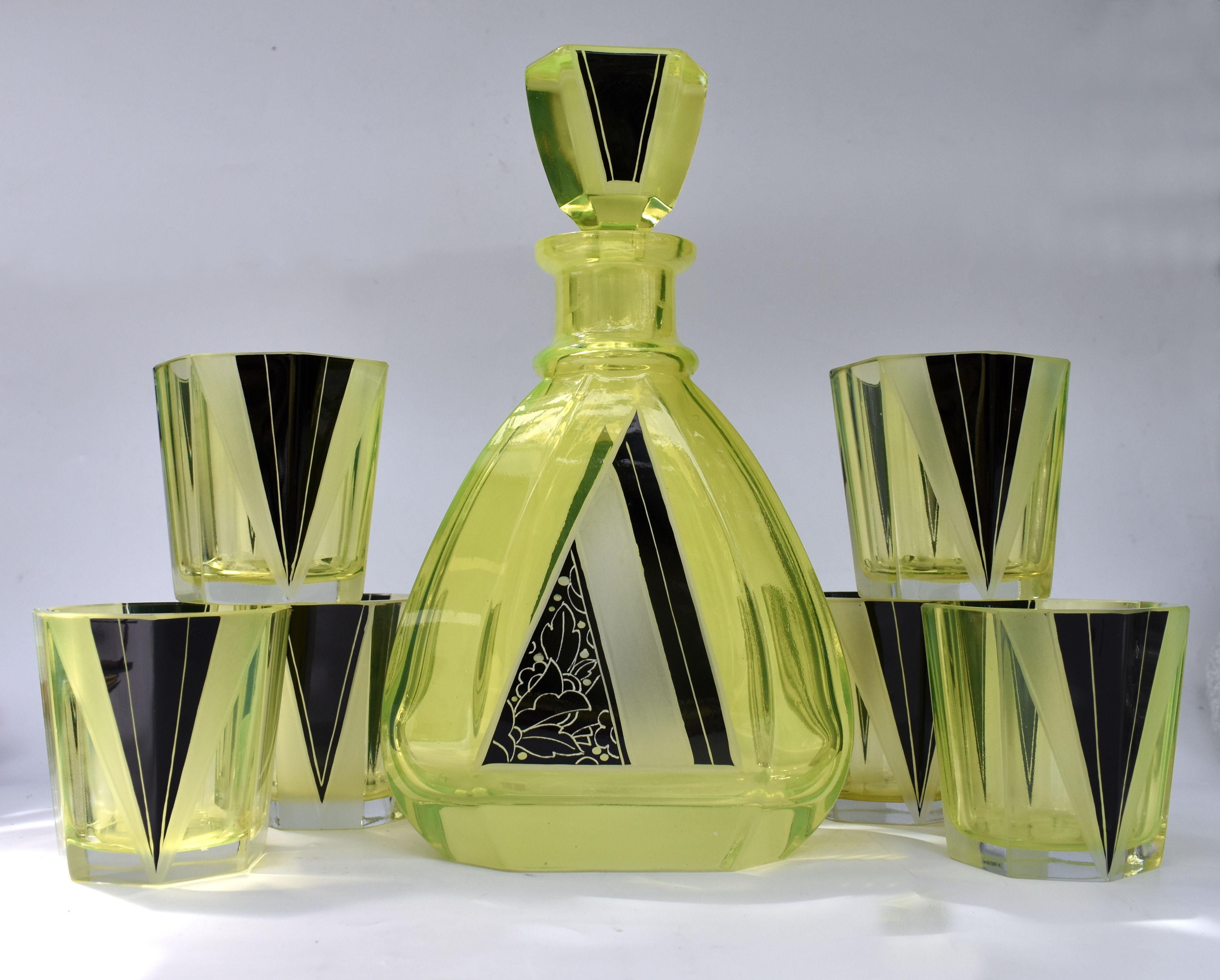 Cut Glass Art Deco 1930s Czech Geometric Glass Decanter Set