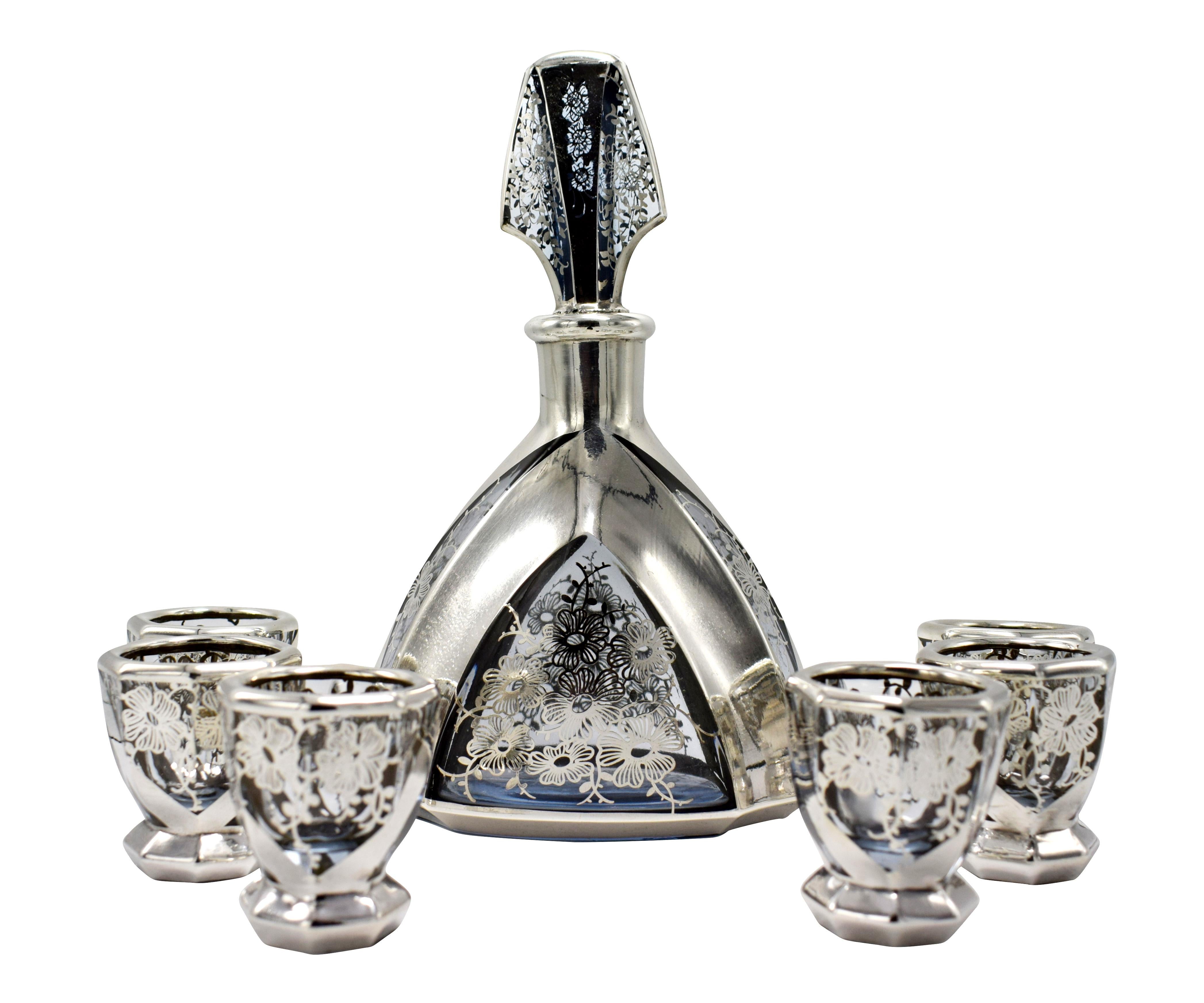 Art Deco 1930s Czech Glass Decanter Set For Sale 4