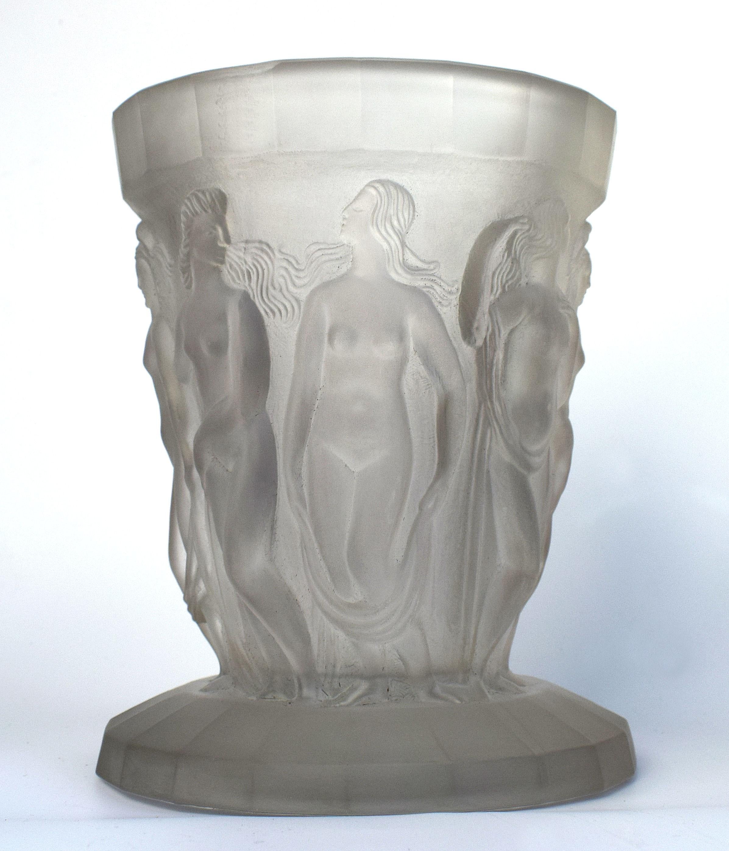 Art Deco 1930s Czech Vase, Dancing Nymphs 4