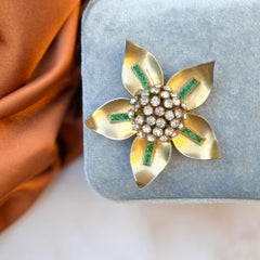 Art Deco 1930s Emerald Paste Vintage Flower Dress Clip