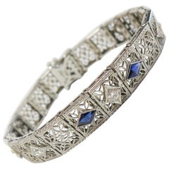 Art Deco 1930s Filigree Bracelet with Diamonds / Sapphires / 14 Karat White Gold