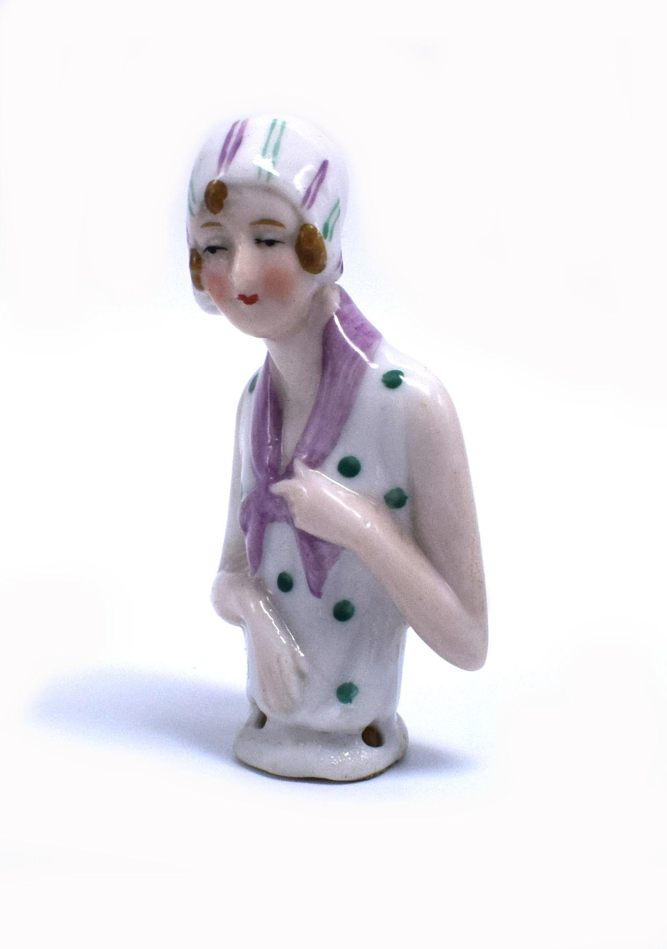 Art Deco 1930s Flapper Girl Half Pin Cushion Doll by Fasold & Stauch In Good Condition In Devon, England