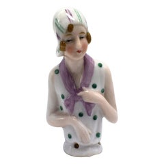 Art Deco 1930s Flapper Girl Half Pin Cushion Doll von Fasold & Stauch