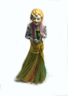 Art Deco 1930s Flapper Half Doll Crumb Brush