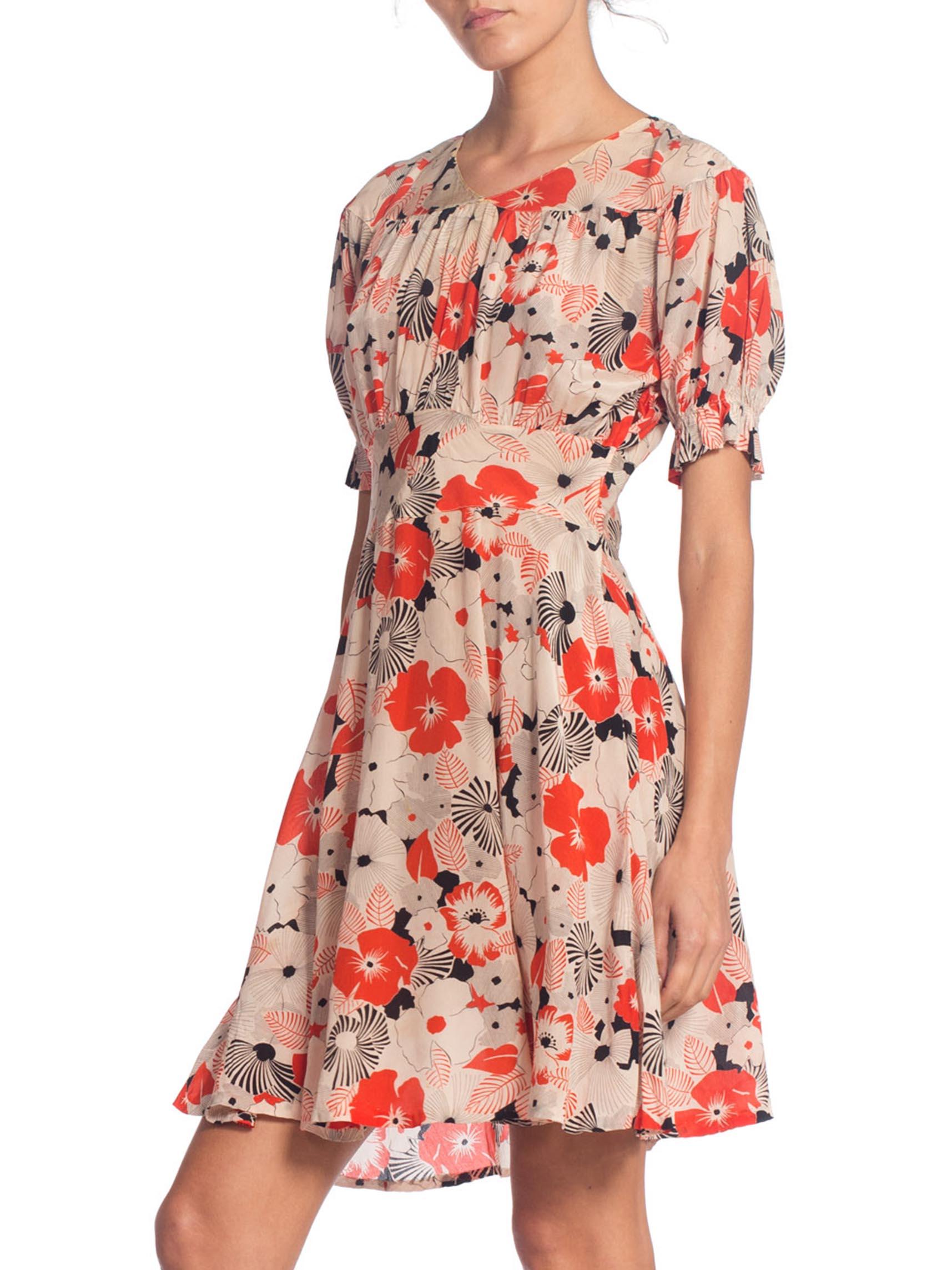 Art Deco 1930'S Floral Silk Dress In Excellent Condition In New York, NY