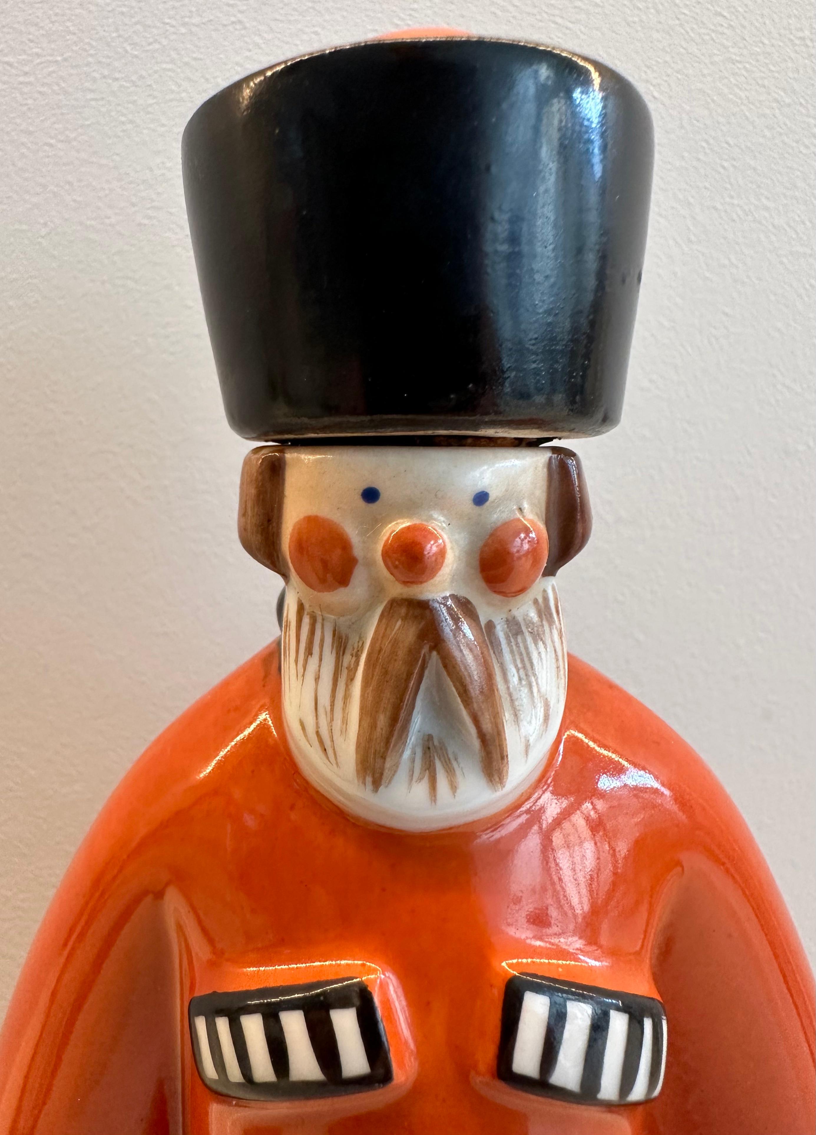 Flask de soldat russe Art Déco français des années 1930 Curacao par Robj Paris 4