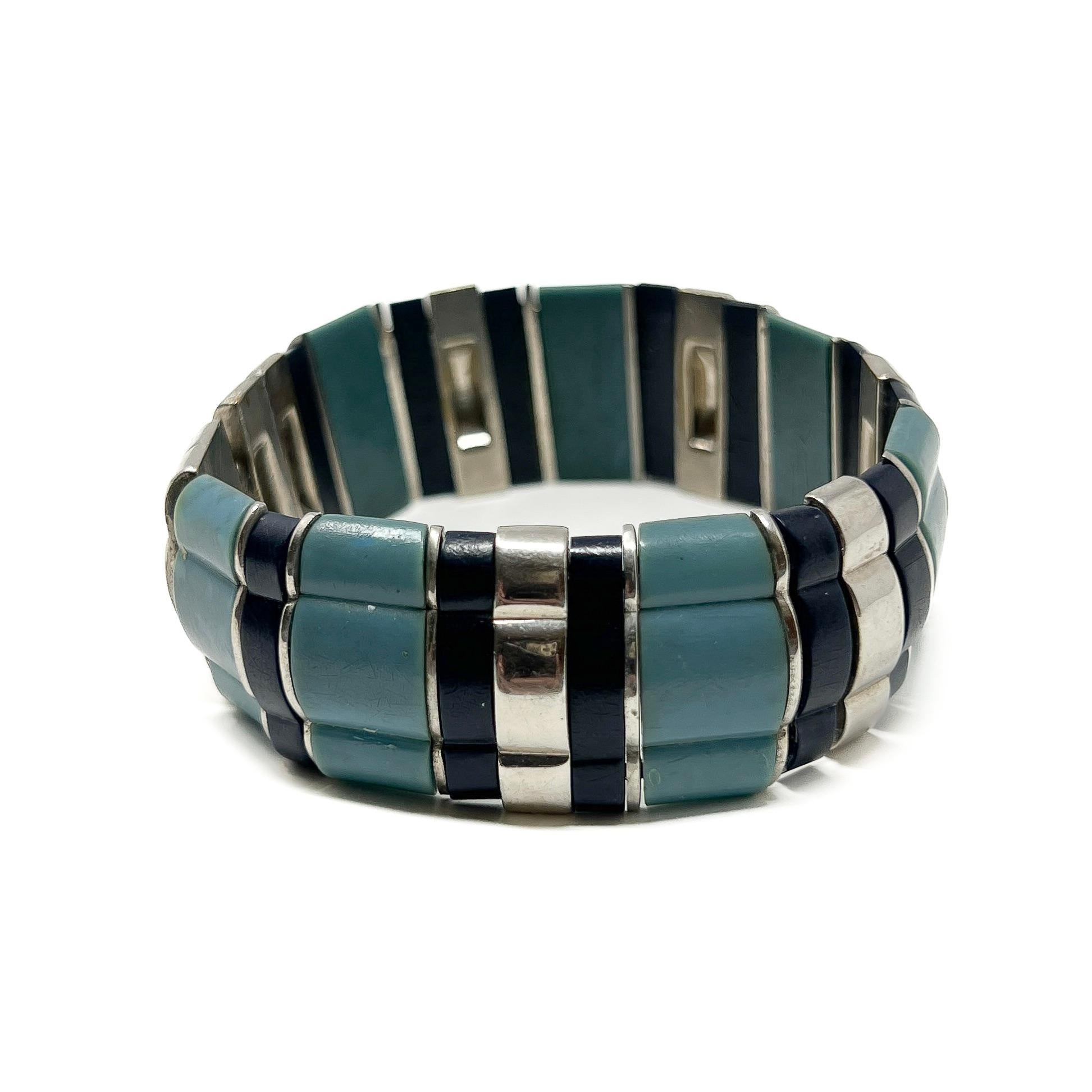 Bracelet manchette vintage Art déco français des années 1930 avec Galalithe et chrome en vente 5