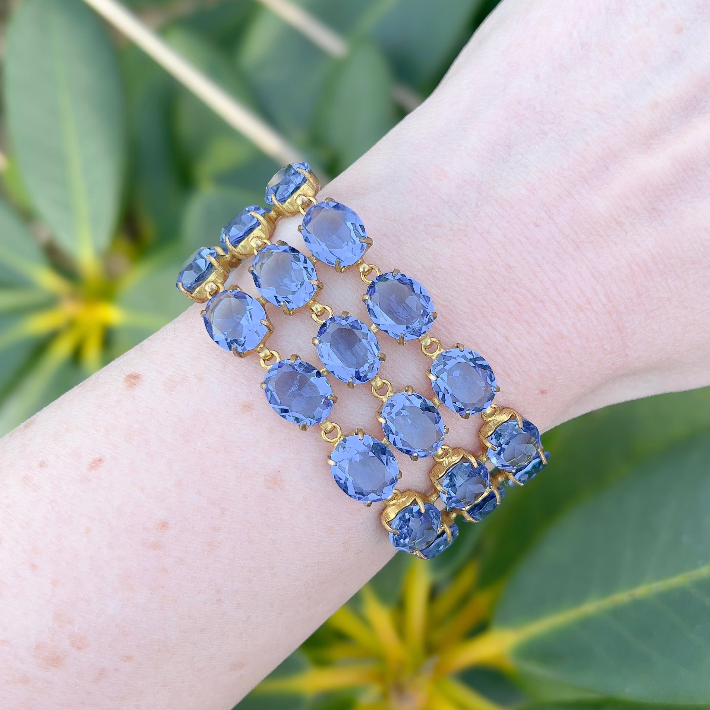 Women's Art Deco 1930s Gilded Metal and Blue Glass Vintage Cuff For Sale