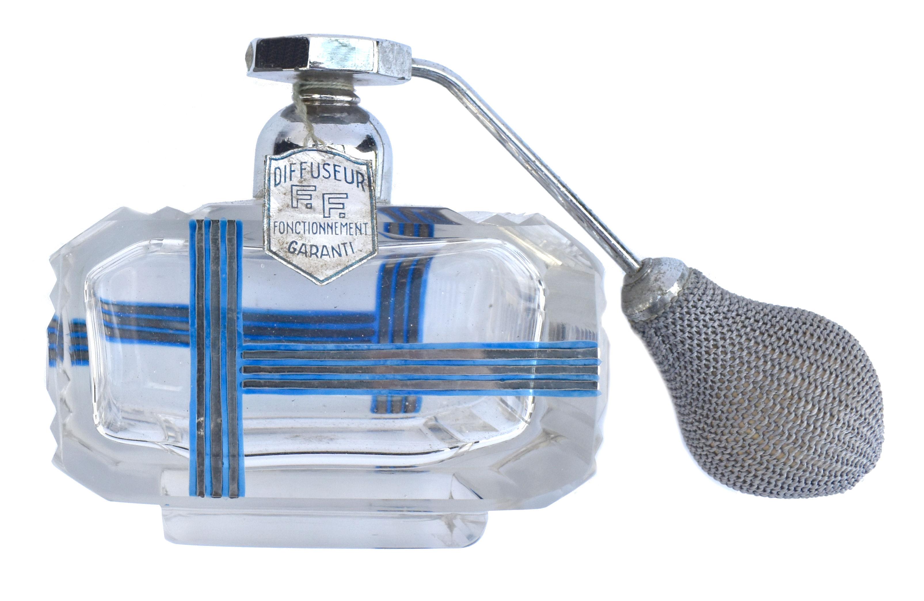 Parfüm- Atomizer-Flasche aus Glas und Chrom im Art déco-Stil der 1930er Jahre (20. Jahrhundert) im Angebot