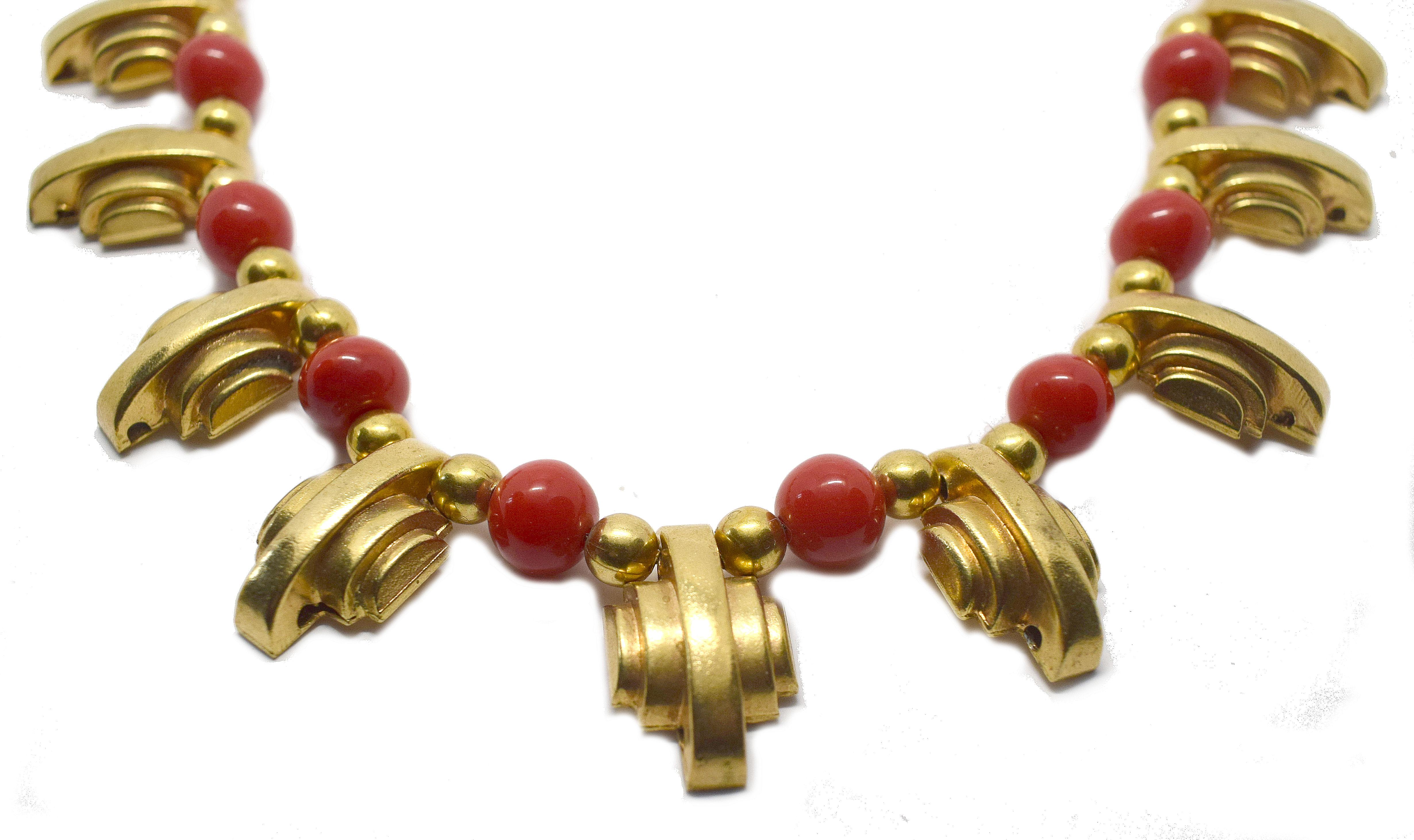 Art Deco 1930s Ladies Gold Tone Streamline Necklace 6