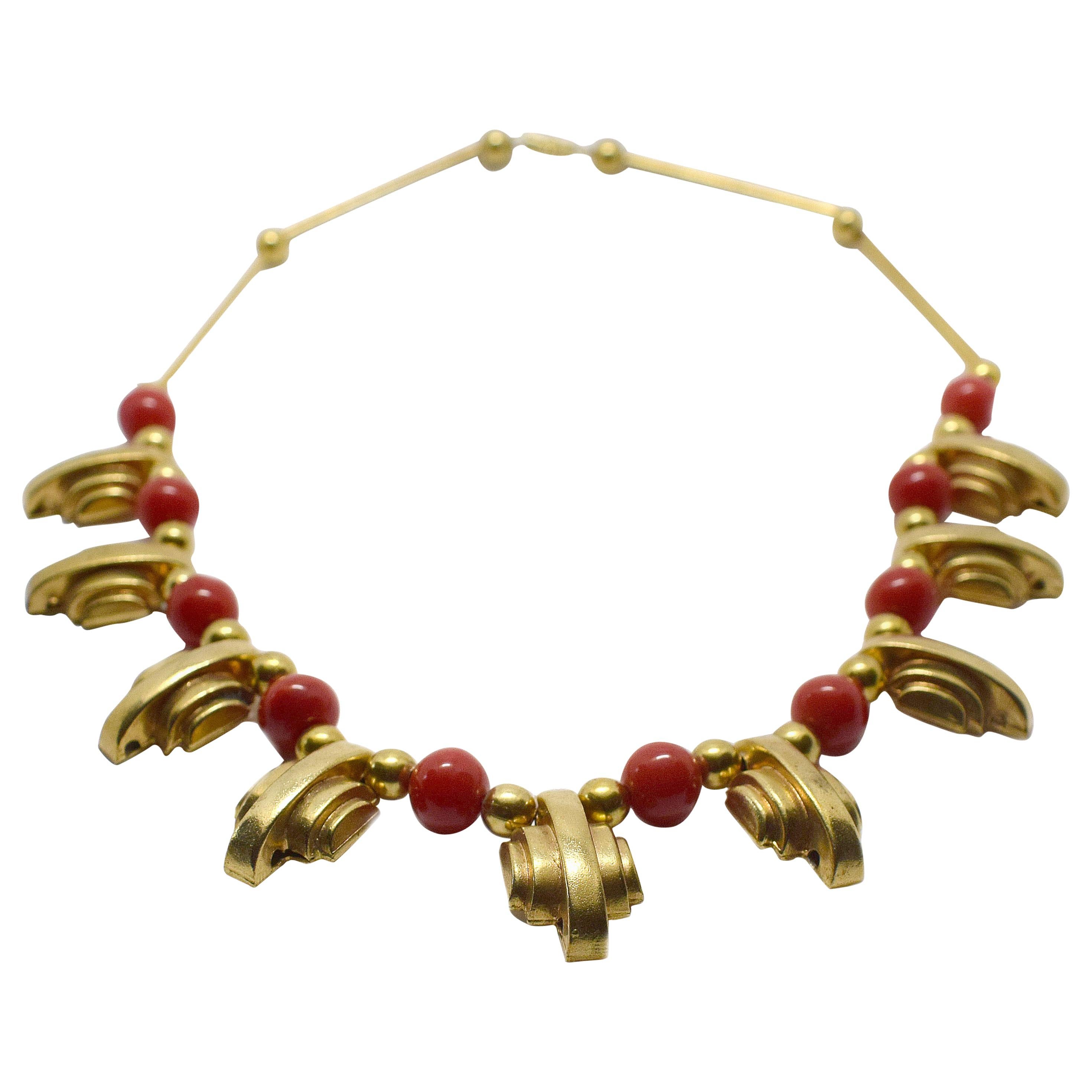 Art Deco 1930s Ladies Gold Tone Streamline Necklace