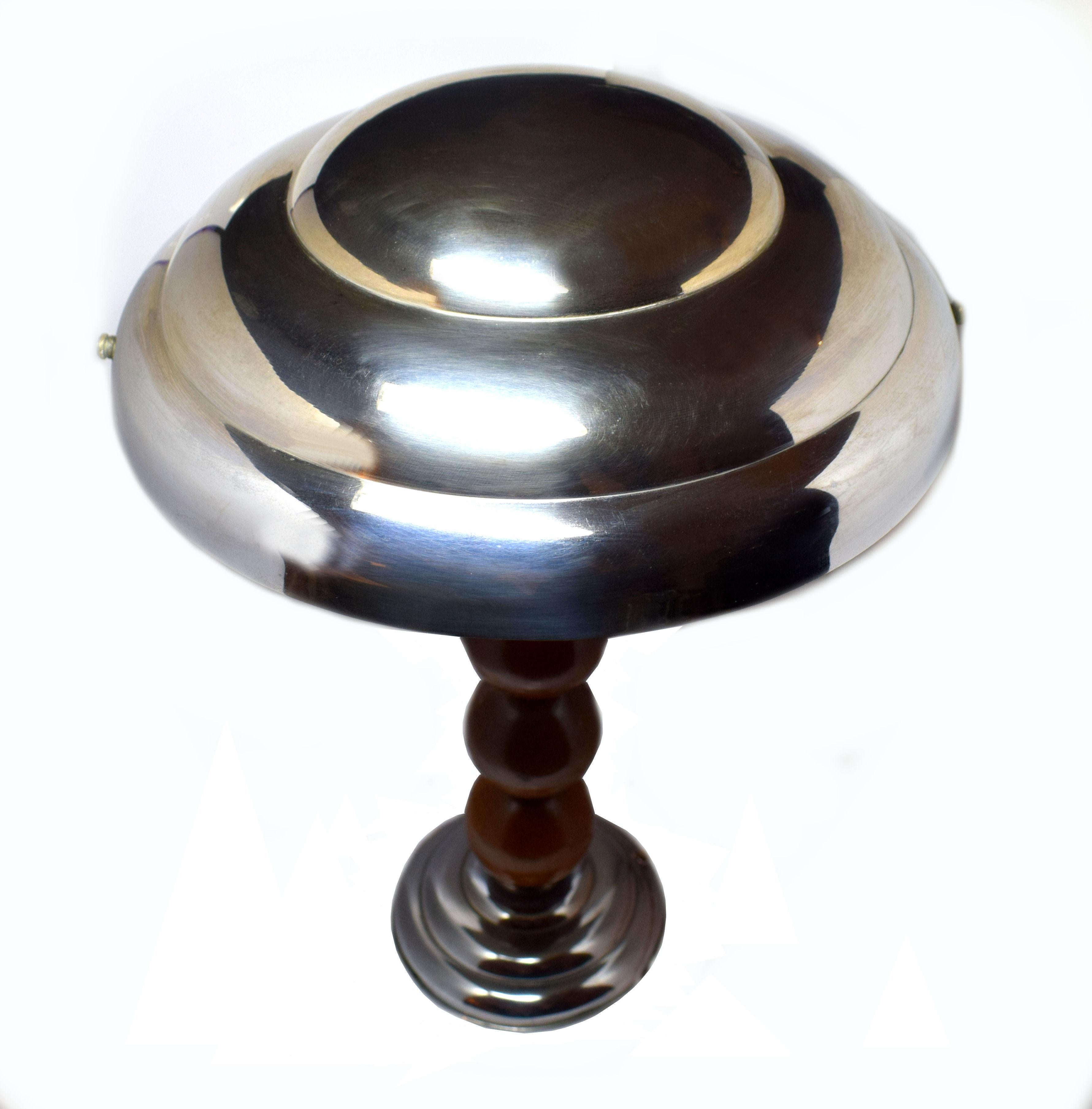 French Art Deco 1930s Modernist Table Lamp in Chrome and Wood