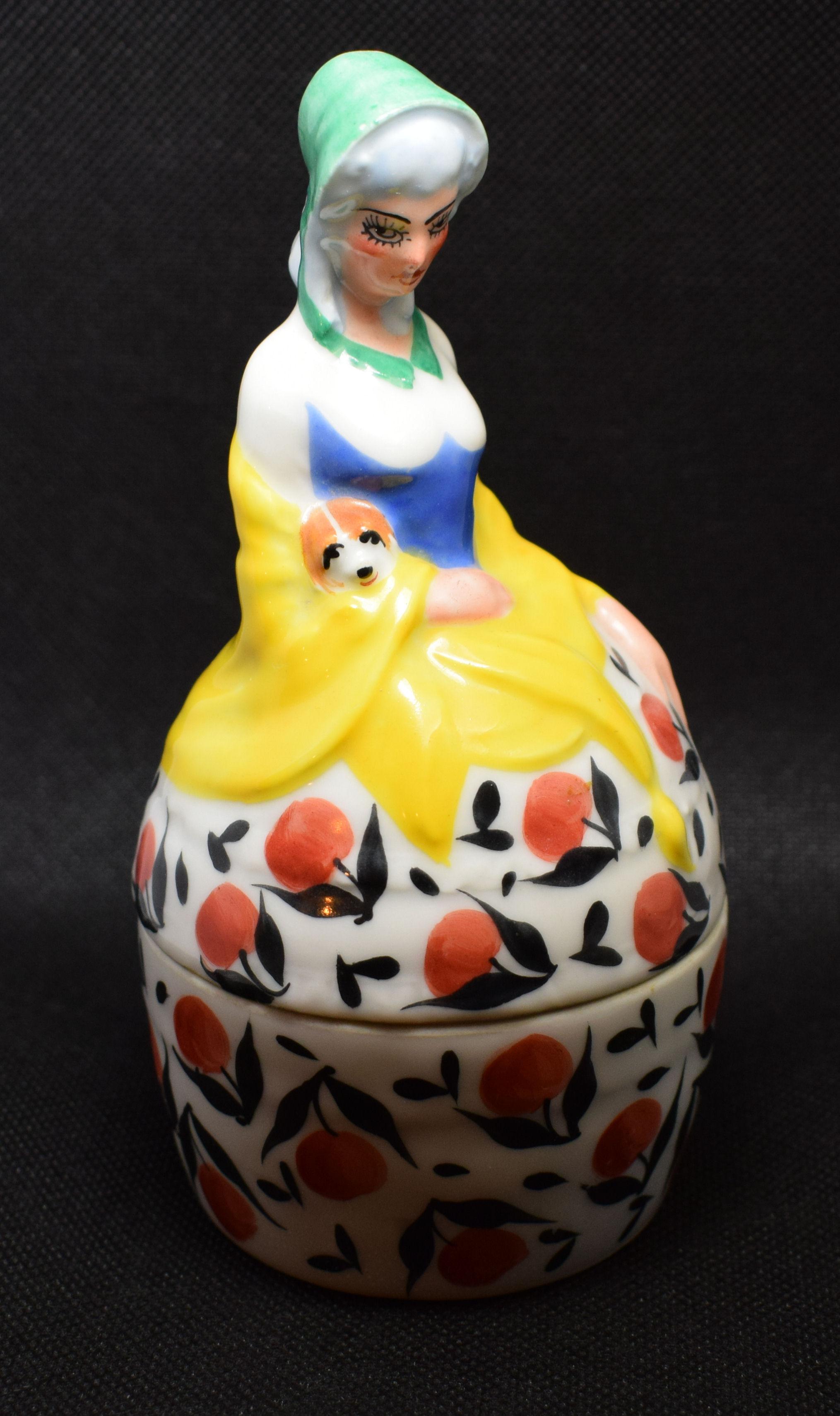 Art Deco 1930s porcelain Bonbonnière (sweet jar). Very beautiful and authentic candy jars in beautiful vibrant colouring. Signed to the base Paradis, made in France. A great piece with multiple applications aside from it's original intent. Condition