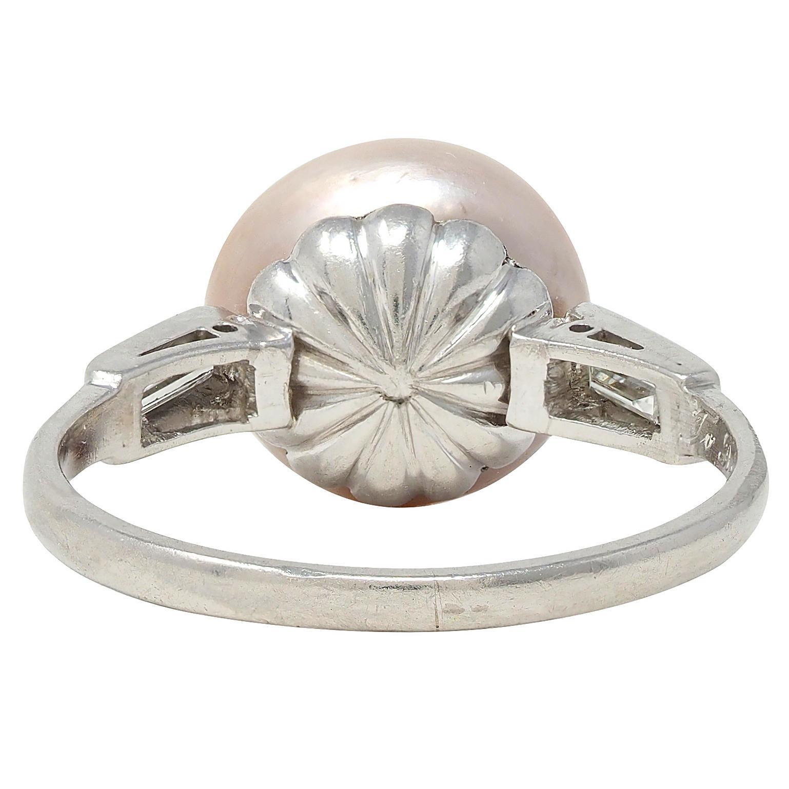 Art Deco 1933 Natural Saltwater Pearl Diamond Platinum Vintage Cocktail Ring In Excellent Condition For Sale In Philadelphia, PA